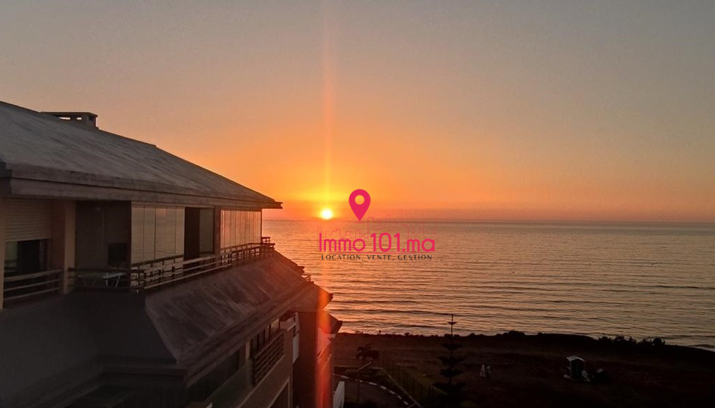 Appartement meublé avec vue sur mer à vendre à Plage des nations ZLV2140
